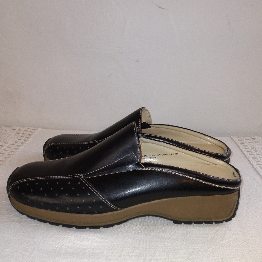 J. G. Hook Leather Slide